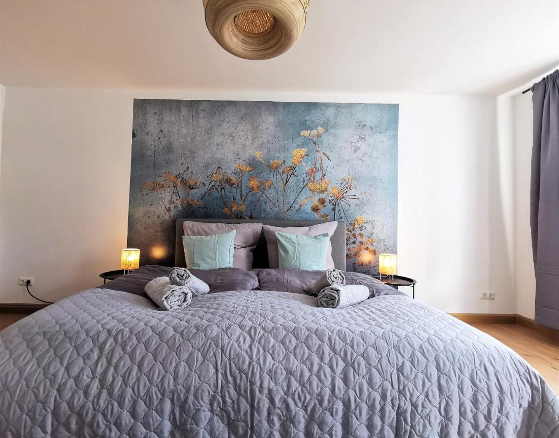 Bohnapartments Design Suite Am Markt - Vollausstattung - Wlan - Zentrum Ilmenau Luaran gambar