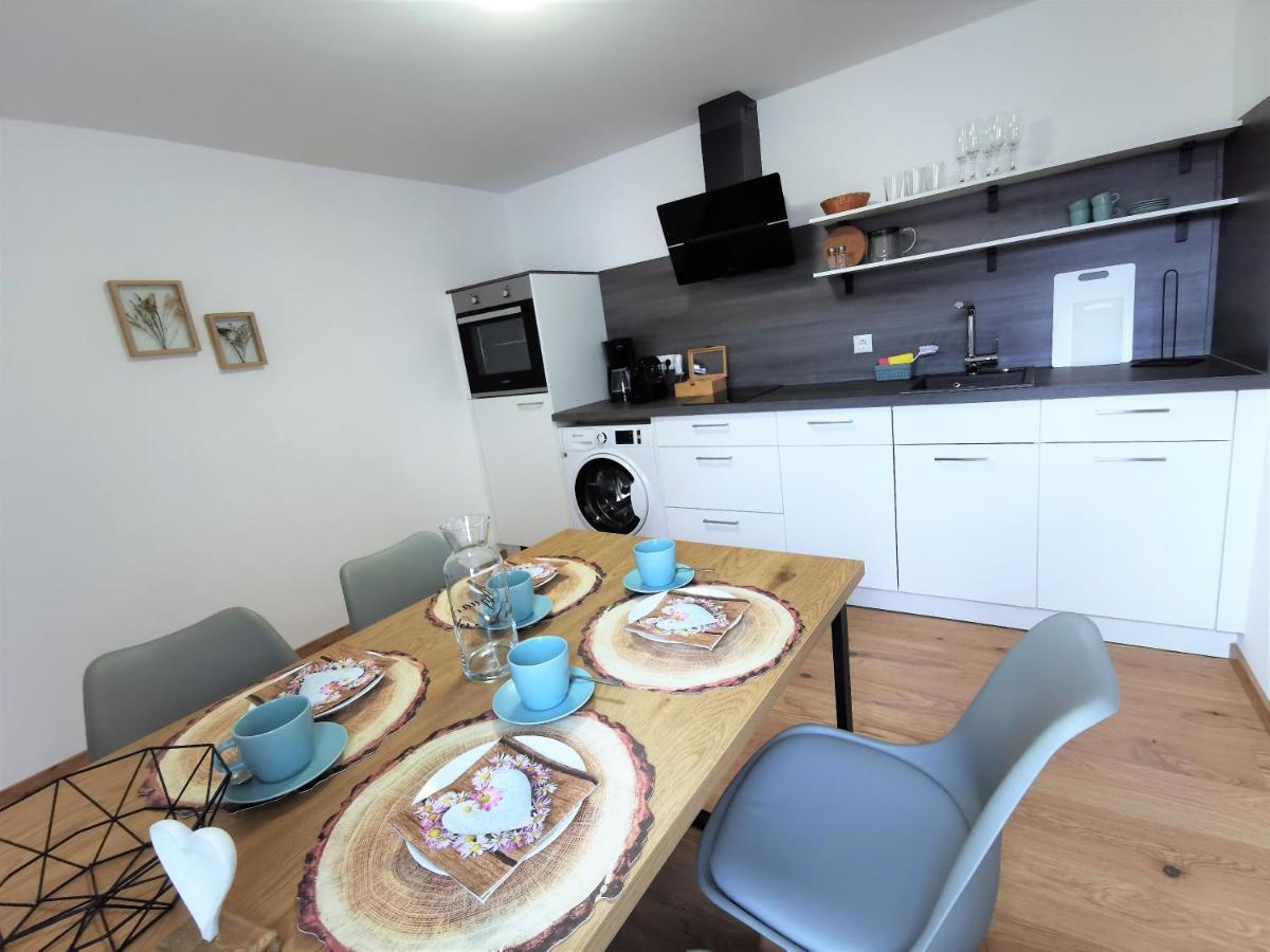 Bohnapartments Design Suite Am Markt - Vollausstattung - Wlan - Zentrum Ilmenau Luaran gambar